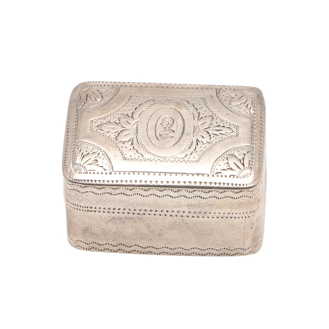 A GEORGE III SILVER NUTMEG GRATER. — Silver — Lawrences Auctioneers