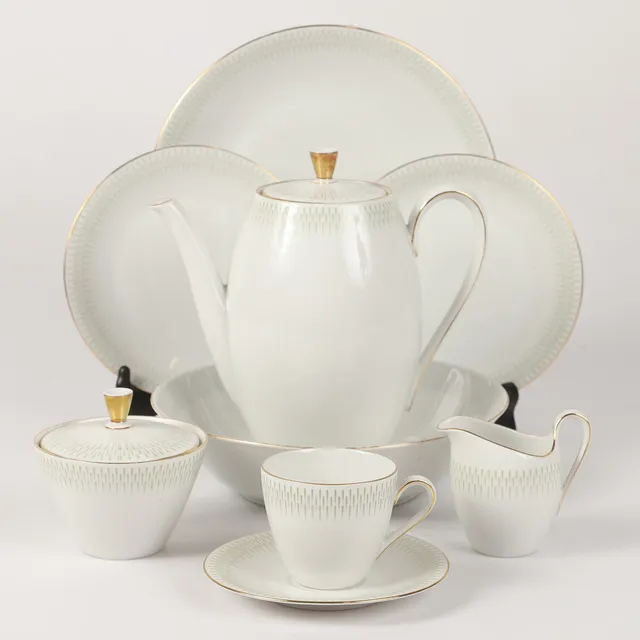 KAFFESERVIS, 72 delar, "Isolde", porslin, Seltmann Weiden, Bavaria.