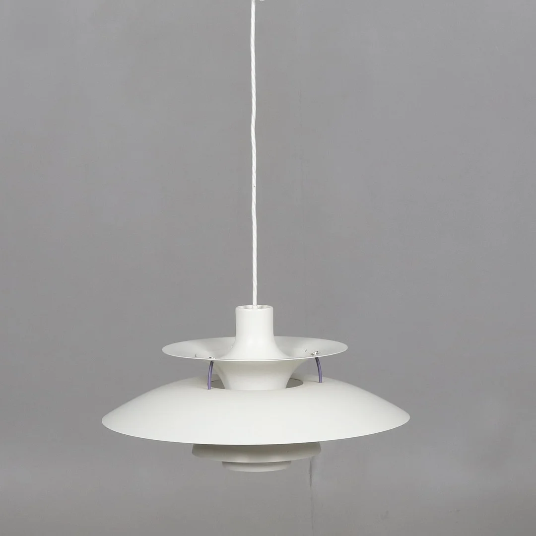 PAUL HENINGSEN. TAKLAMPA, "PH5". — Ceiling lights — Örebro Stadsauktioner