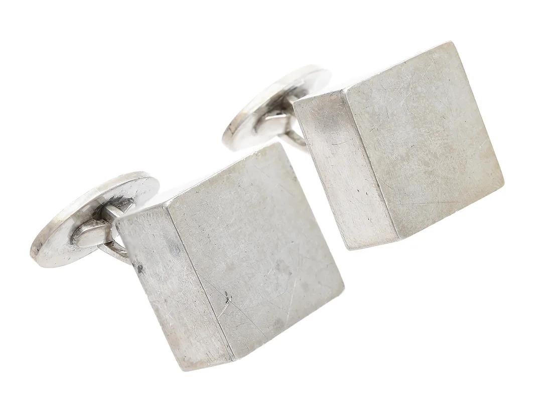 MANSCHETTKNAPPAR, sterlingsilver, kuber, Atelier Borgila, Stockholm 1962, stl 1,8 x 1,8 cm, vikt 23,8 g. — Smycken/Manschettknappar — Kaplans