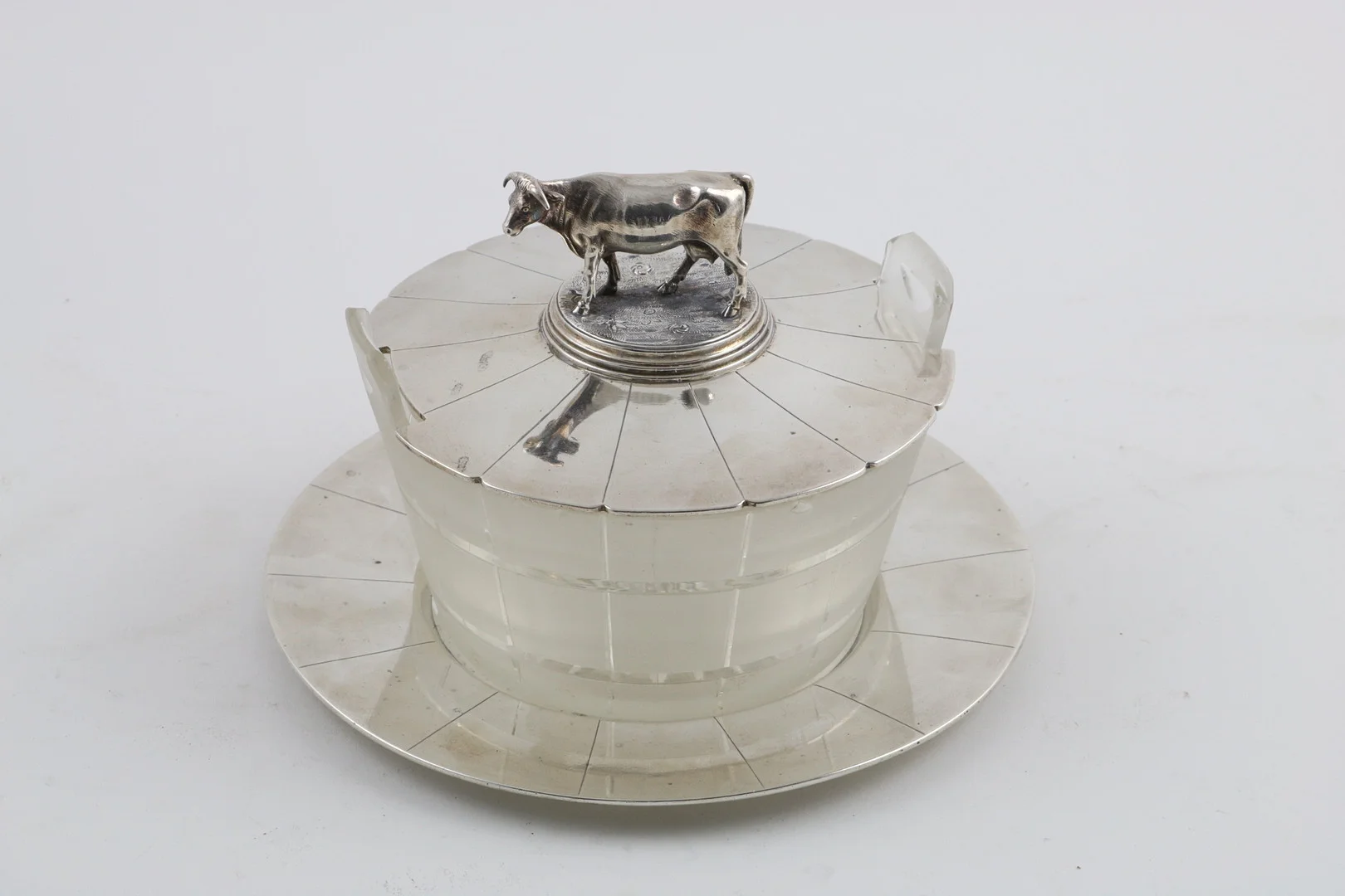 A WILLIAM IV MOUNTED GLASS BUTTER DISH. — Silver — Lawrences Auctioneers