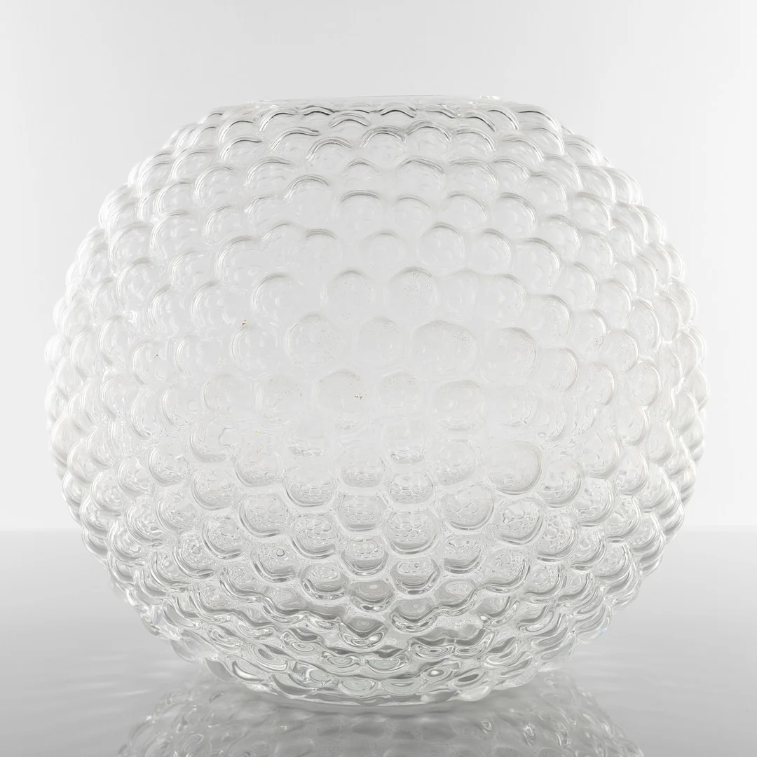 CARINA SETH ANDERSSON. Vas, klarglas, "Dagg", för fima Svenskt Tenn. — Utility glass — Auktionshuset Kolonn