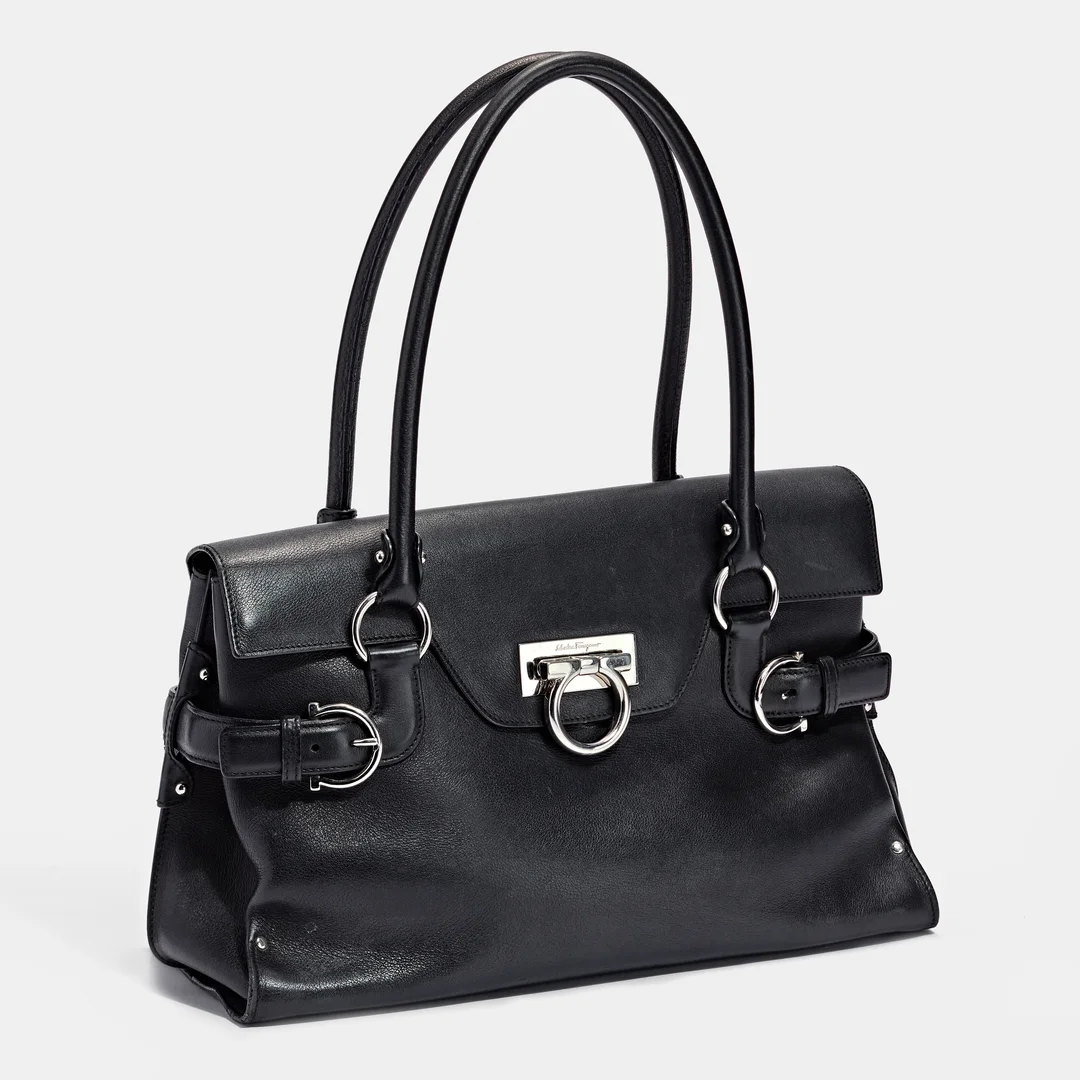 Salvatore Ferragamo — Veske "Top Handle Gancini Bag" — Gjenstand/Vintage og fashion — Blomqvist