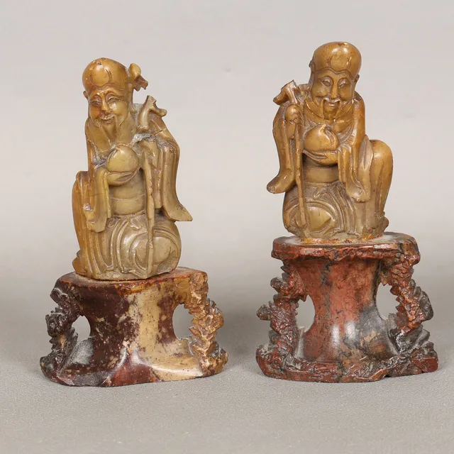 TWO CHINESE SOAPSTONE FIGURES (2).