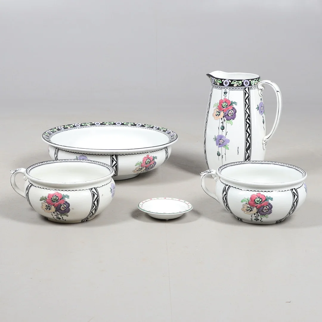 BARKER BROS - POTTERY WASHSTAND SET. — European — Lawrences Auctioneers
