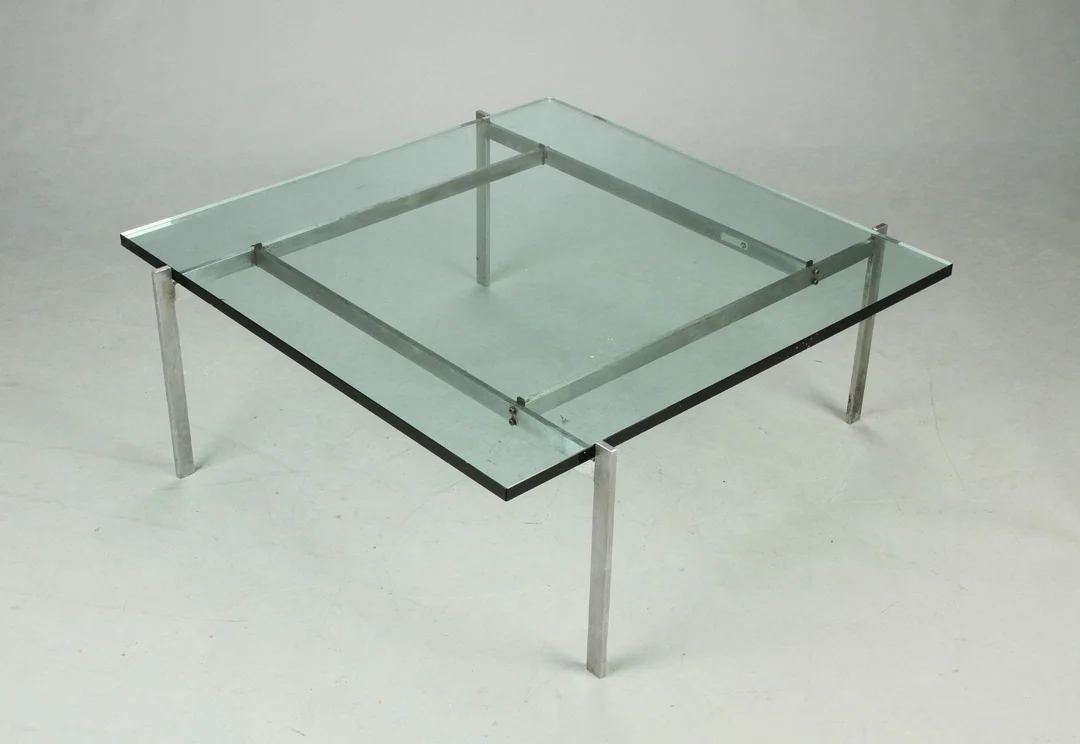 Poul Kjærholm. Sofabord PK6. Glas og matforkromet stål. — Furniture/Coffee tables, occasional tables — Lauritz