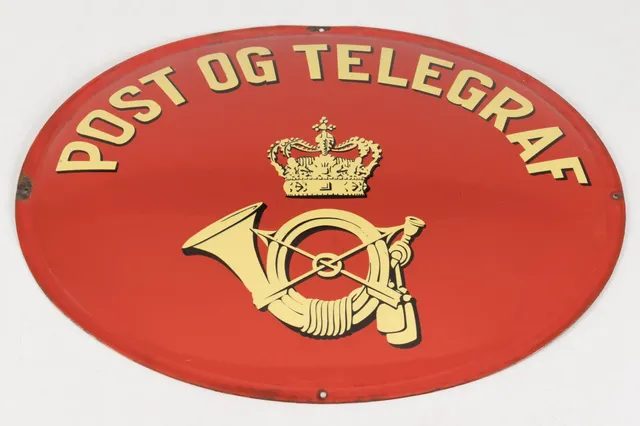 Ovalt emaljeskilt, 'POST OG TELEGRAF'