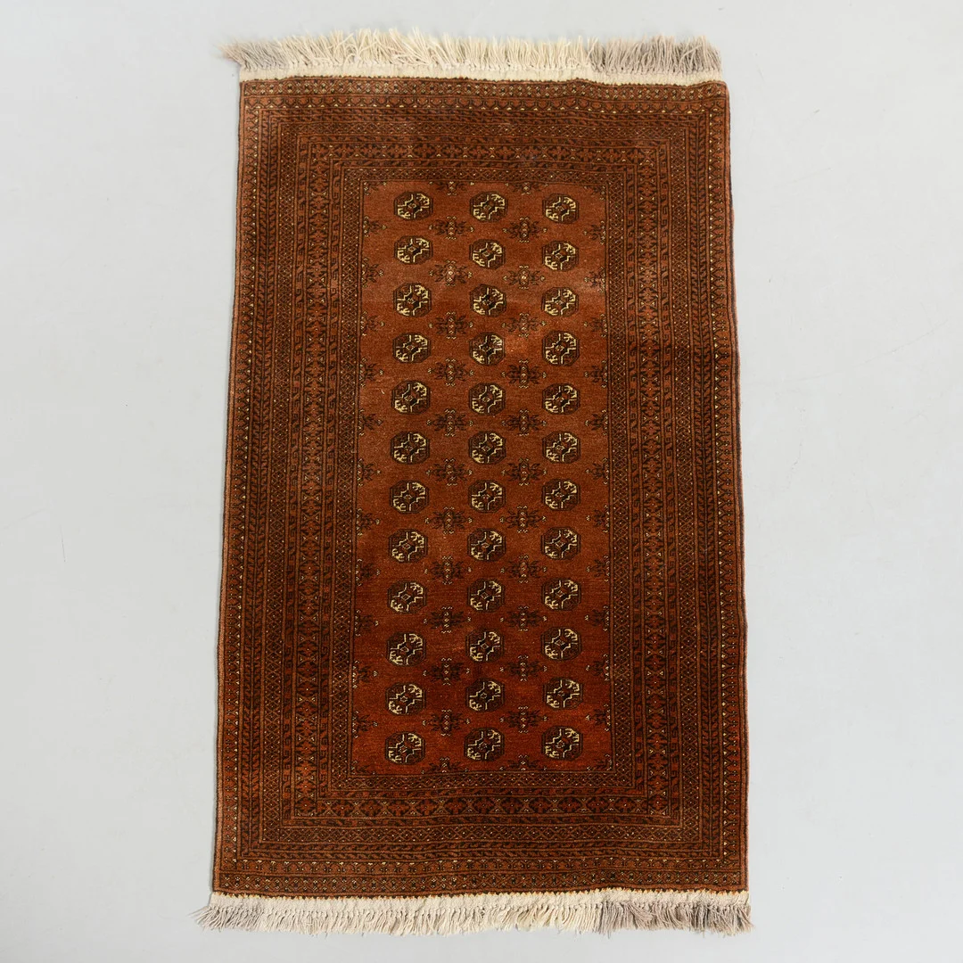 MATTA, Bochara, 192 x 105 cm. — Oriental Carpets & Textiles — Formstad Auktioner
