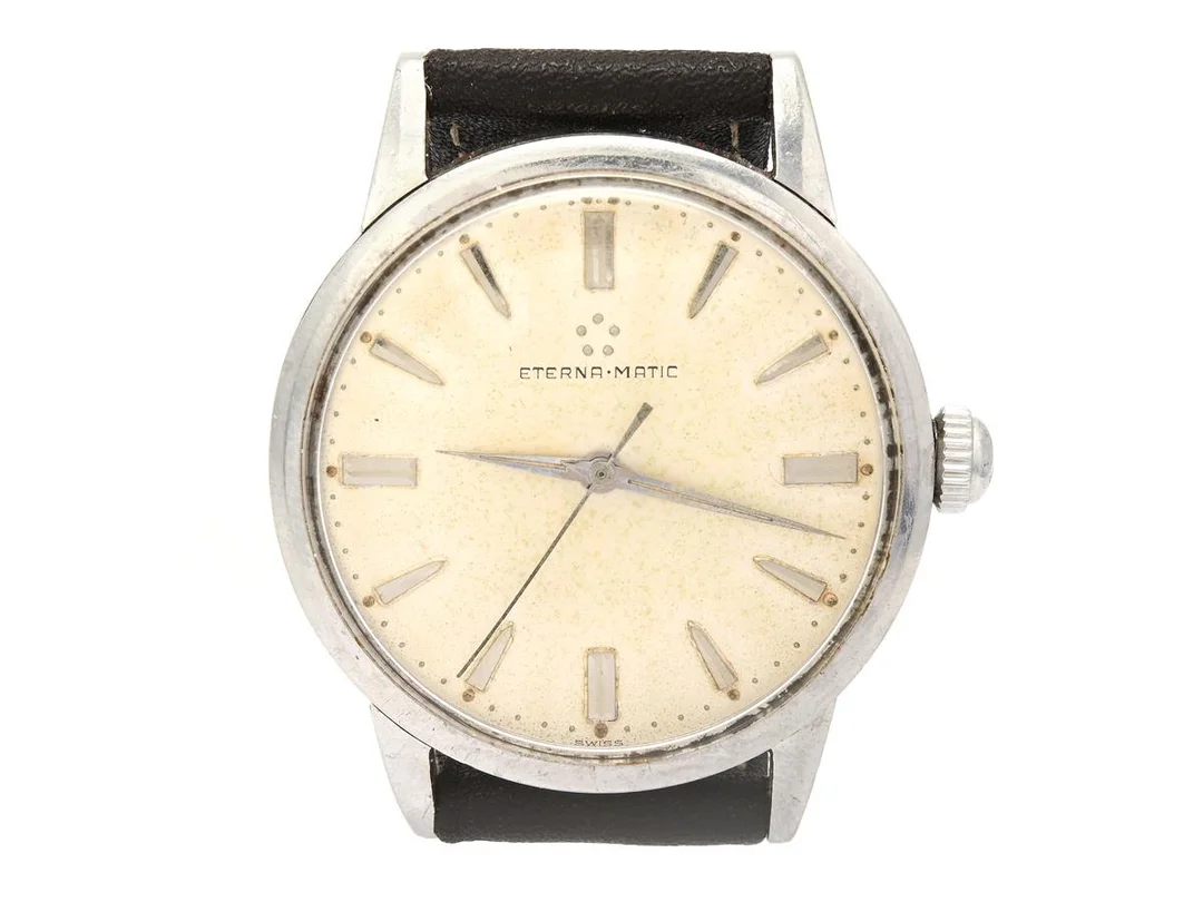 ETERNA-MATIC, herrur, 34,5 mm, Cal ,1416 U Serie nr. 4646752, Boett nr. 4485972, stål, automatisk, plexiglas, skadad urtavla, servicebehov, läderband, ca 1961. — Klockor/Eterna — Kaplans