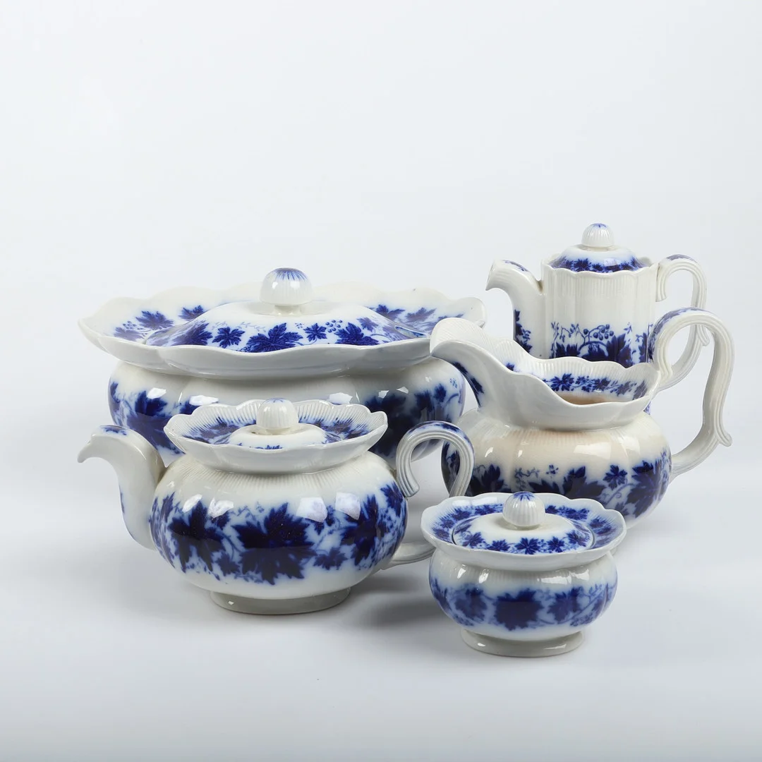 ARTHUR PERCY. Servisdelar, 5 stycken,, "Vinranka", Gefle. — European — Helsingborgs Auktionskammare