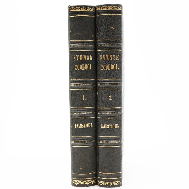 ZOOLOGI. J. W. PALMSTRUCH'S & J. W. Quensels & O. SWARTZ´ SVENSK ZOOLOG 1806-1808I MED 72 HANDKOLORERADE KOPPARSTICK. MED DE GRAVERADE PORTRÄTTEN AV PALMSTRUCH OCH SWARTZ.