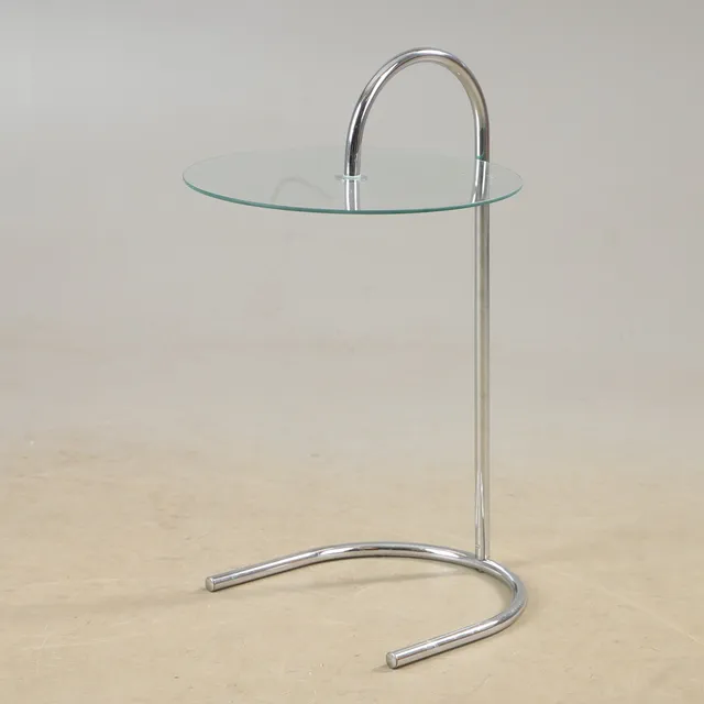 TORD BJÖRKLUND. Sidobord, ”Ry”, kromad metall med glasskiva, IKEA, 1900-talets senare del.