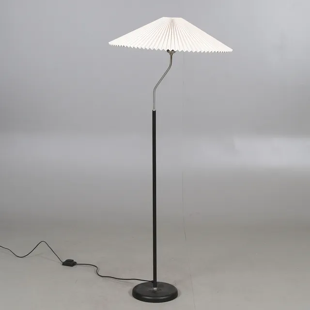 GOLVLAMPA, metall, plast, G 8804, Ikea, 19/2000-tal.