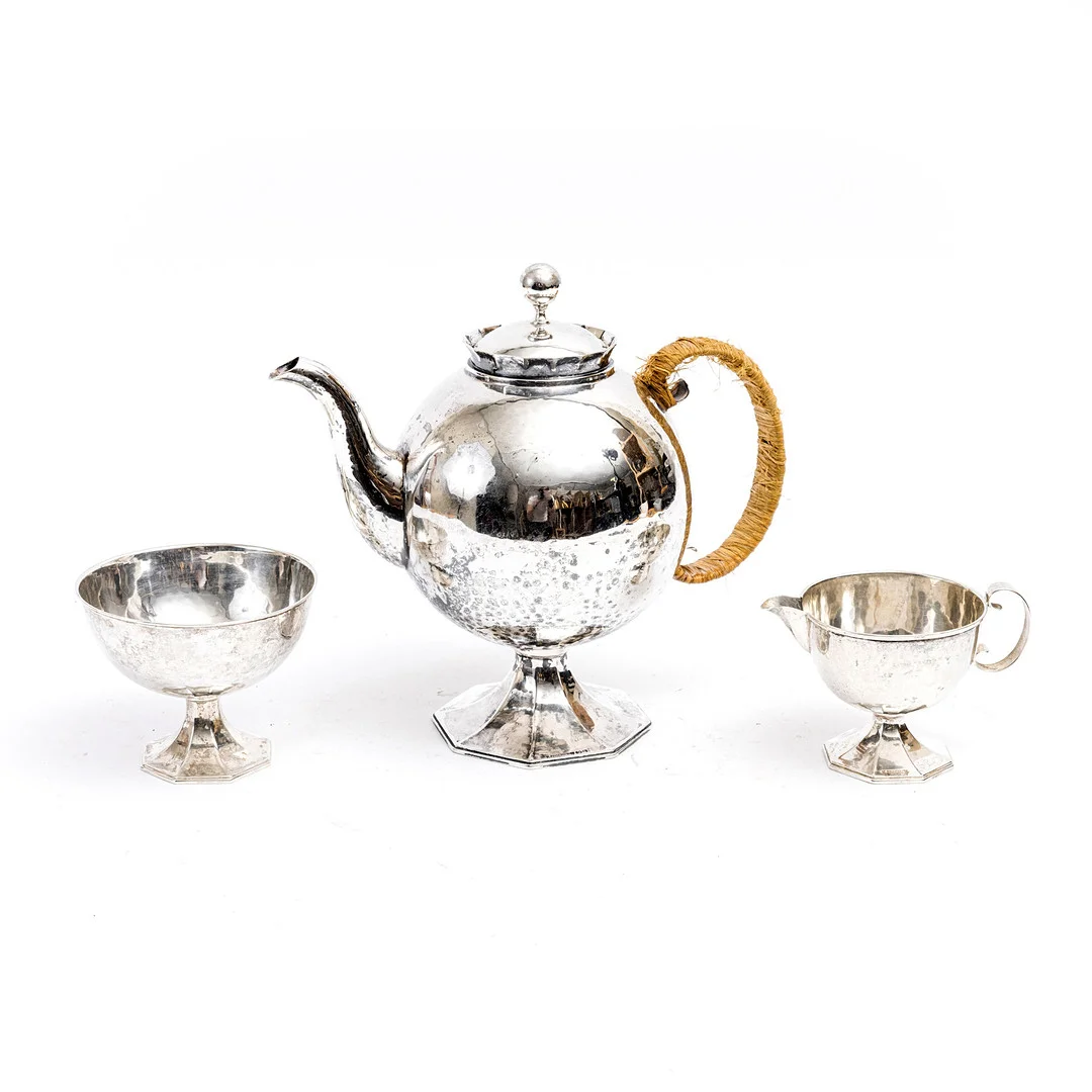 KARL ANDERSSON, kaffeservis, 3 delar, silver, Stockholm, 1930. — Silver — Stockholms Auktionsverk Göteborg