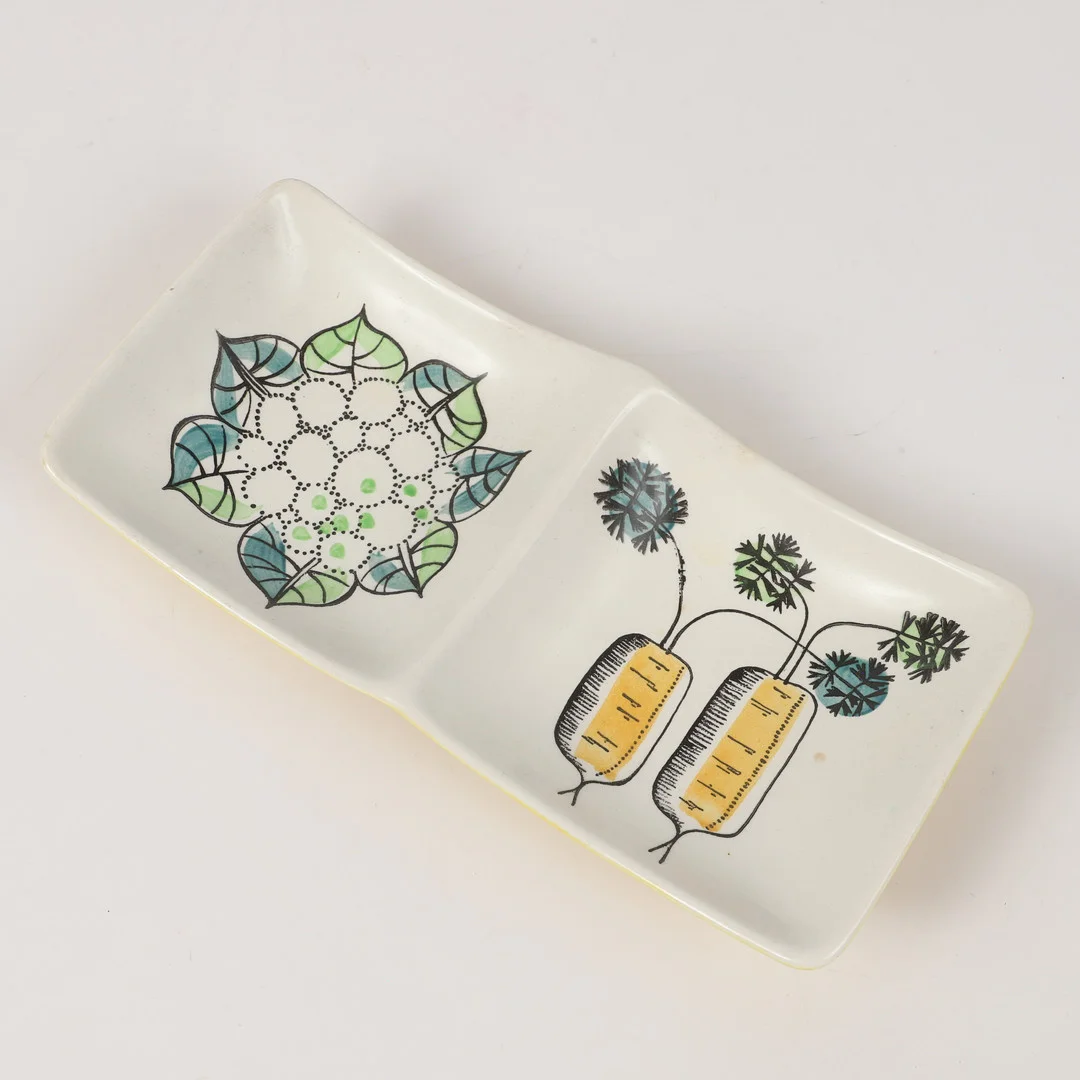 MARIANNE WESTMAN. Uppläggningsfat, "My Garden", porslin, Rörstrand. — European — Helsingborgs Auktionskammare
