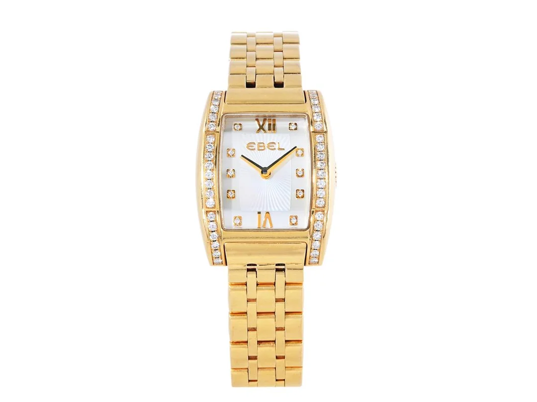 EBEL, Tarawa, Cal 656, Boett nr. A000634-3/8656J18-10, damur, 23 x 23 (30) mm, 18K guld, quartz, safirglas, pärlemorurtavla med diamanter (10 st. 8/8), skadad urtavla (spricka), briljantkrans (40 st. TW/IF-VVS, ca 0,44 ctv), originallänk, viklås, längd 175 mm, totalvikt 84,91 gram, ca 2004, box, ytterkartong. — Klockor/Ebel — Kaplans