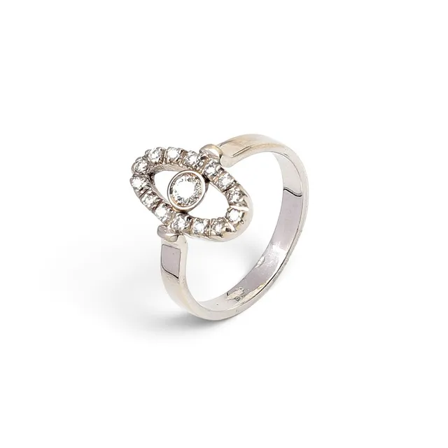 Diamonds ring.