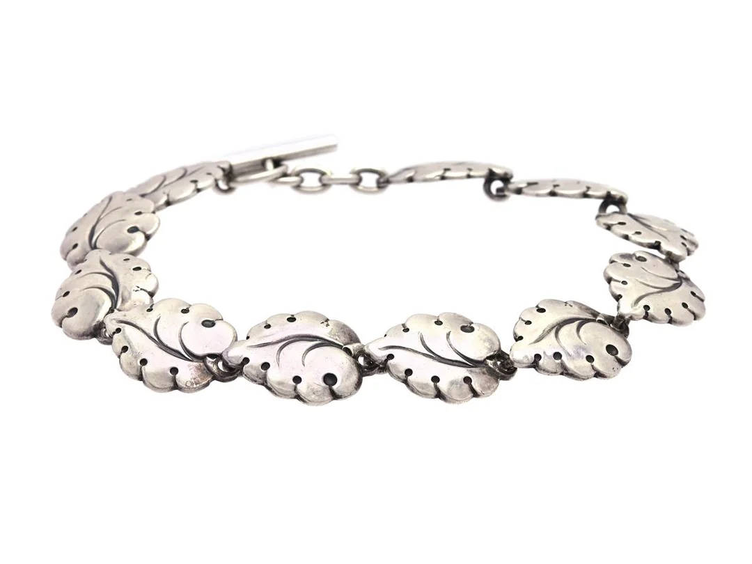 HUGO GRUN, armband, sterlingsilver, 1900-talets mitt Danmark, längd 20 cm, vikt 23.2 g. — Smycken/Armband — Kaplans