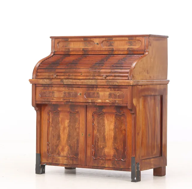 American desk / chatol. Around 1900