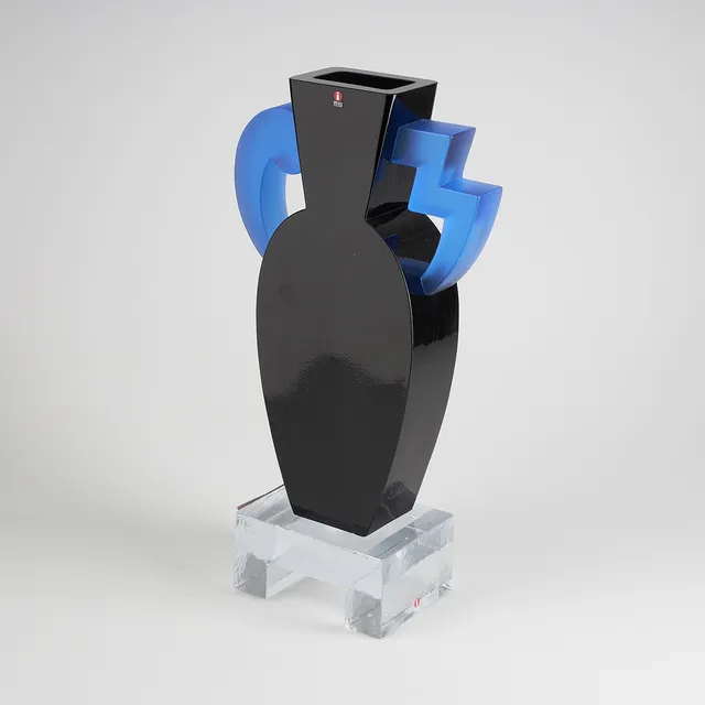 HEIKKI ORVOLA. GLASSKULPTUR, "Maya", signerad Heikki Orvola Nuutajärvi.