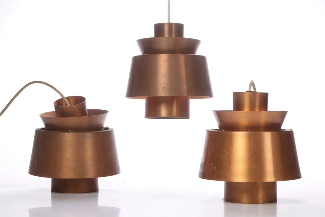Jørn Utzon for Nordisk Solar. Three 'Tivoli' pendants made of copper, model 'P254' (3) — Lamps and lighting/Pendant lights — Lauritz