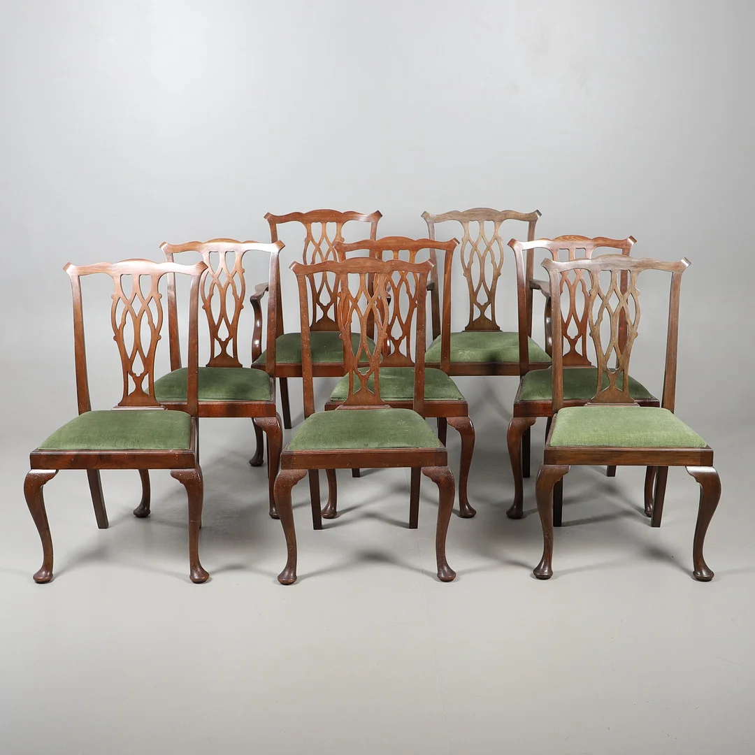 A SET OF EIGHT GEORGE III STYLE MAHOGANY DINING CHAIRS. — Armchairs & Chairs — Lawrences Auctioneers