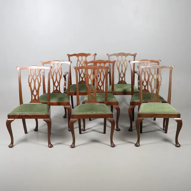 A SET OF EIGHT GEORGE III STYLE MAHOGANY DINING CHAIRS.