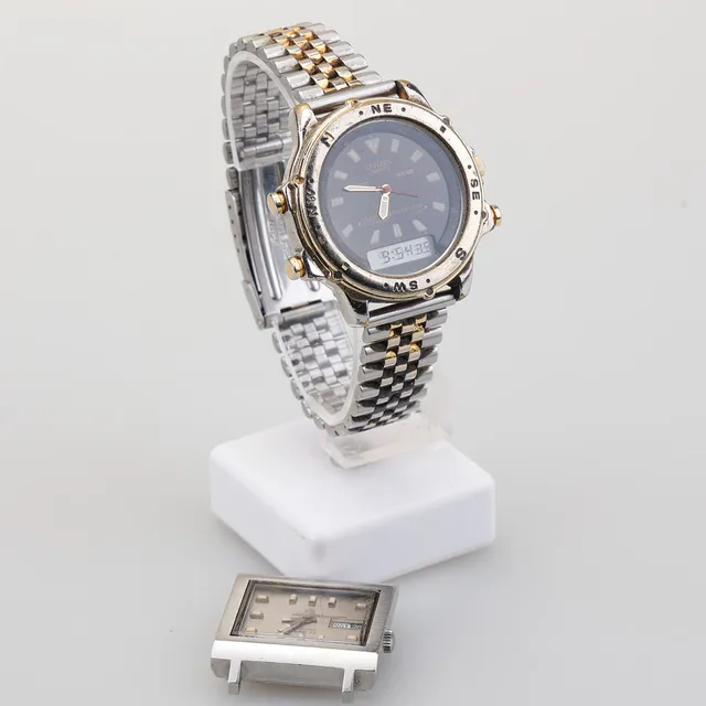 ARMBANDSUR, 2 stycken, Citizen, Helvetia.