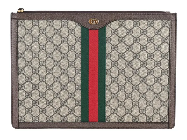 CHANEL, KUVERTVÄSKA, Sherling Mania Clutch, fårskinn, svart glansigt kalvskinn, guldfärgade beslag, 27x19x2 cm, hologrammärkt 28722048, år 2019, dustbag. Very Good Condition.