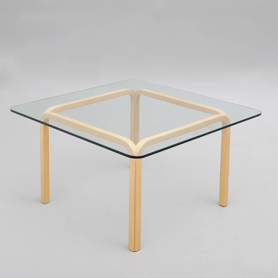 ALVAR AALTO. SOFFBORD, MODELL "Y805", ARTEK. — Tables — Crafoord Auktioner Lund