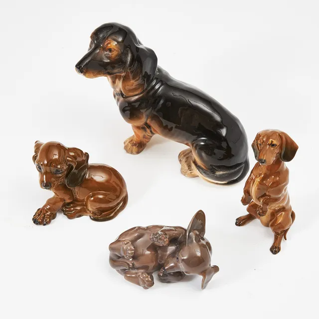 FIGURINER, 4 st, porslin , i form av hundar, Rosenthal, Royal Copenhagen.