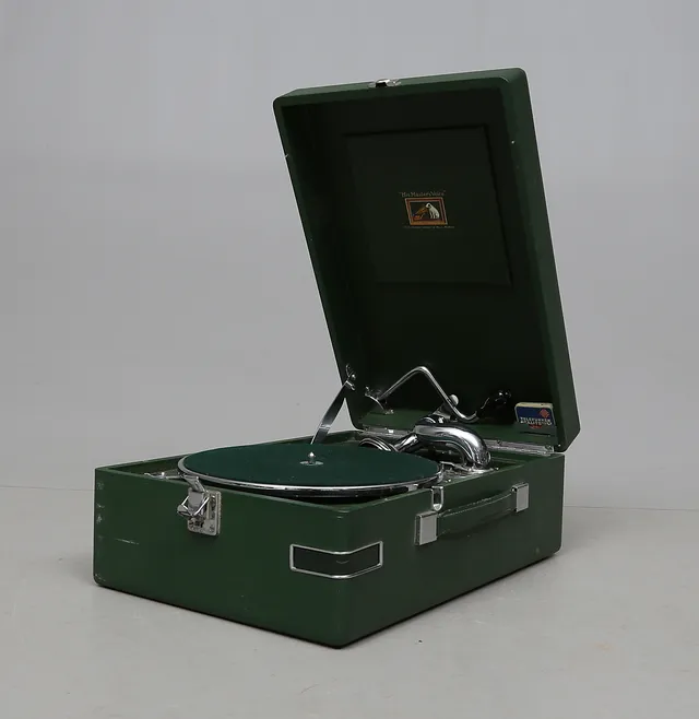 RESEGRAMMOFIN, "His Master's Voice", England, 1900-talets första hälft.