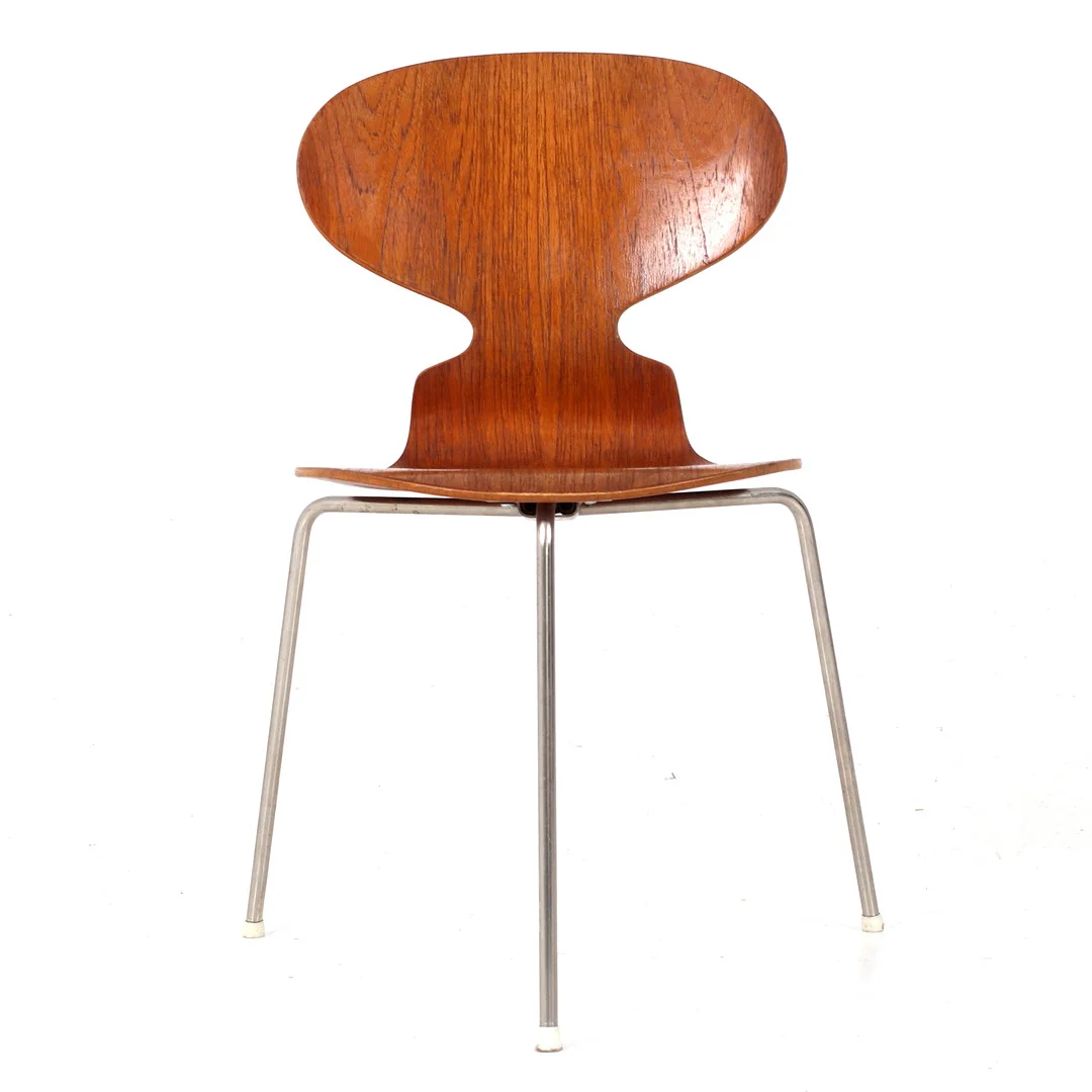 ARNE JACOBSEN. Stol, "Myran", Fritz Hansen, Danmark. — Armchairs & Chairs — Stadsauktion Sundsvall