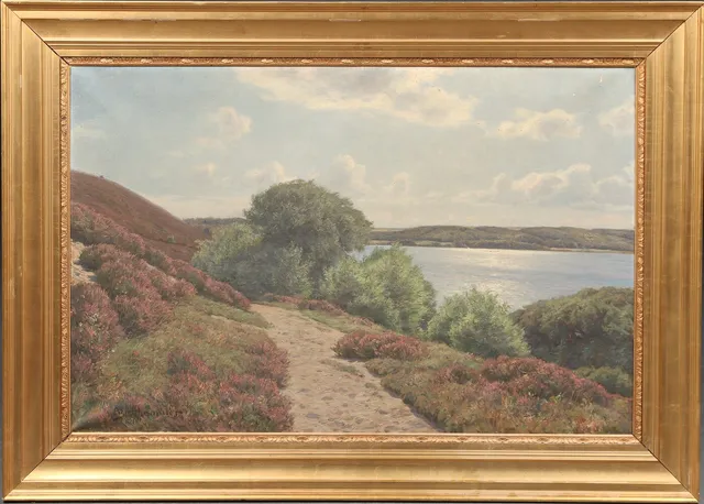 Axel Birkhammer. Udsigt over Silkeborgsøerne med lyngklædte bakker
