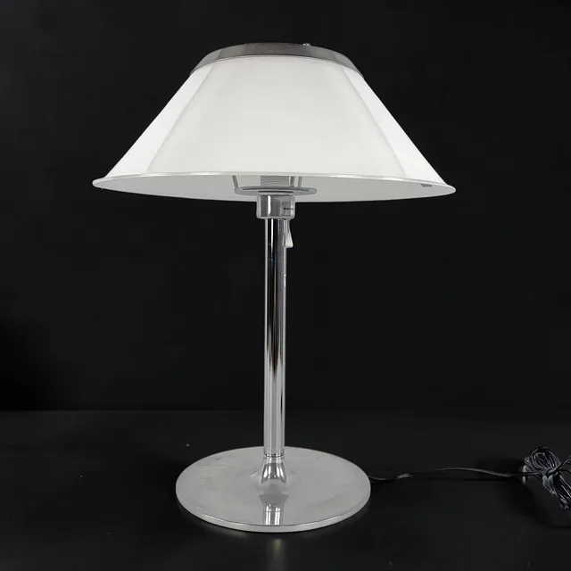 PER SUNDSTEDT. Bordslampa, "Mars", metall/plast, Kosta Lampan/ Ateljé Lyktan, Åhus.