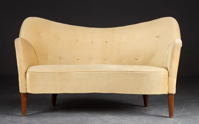 Slagelse Møbelværk. Fritstående to-pers. sofa, model '185'