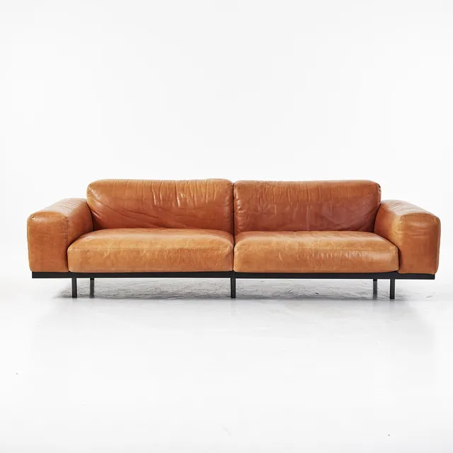 UMBERTO ASNAGO. soffa, modell "Divano Naviglio", för Arflex, klädd i läder, delbar, samtida.