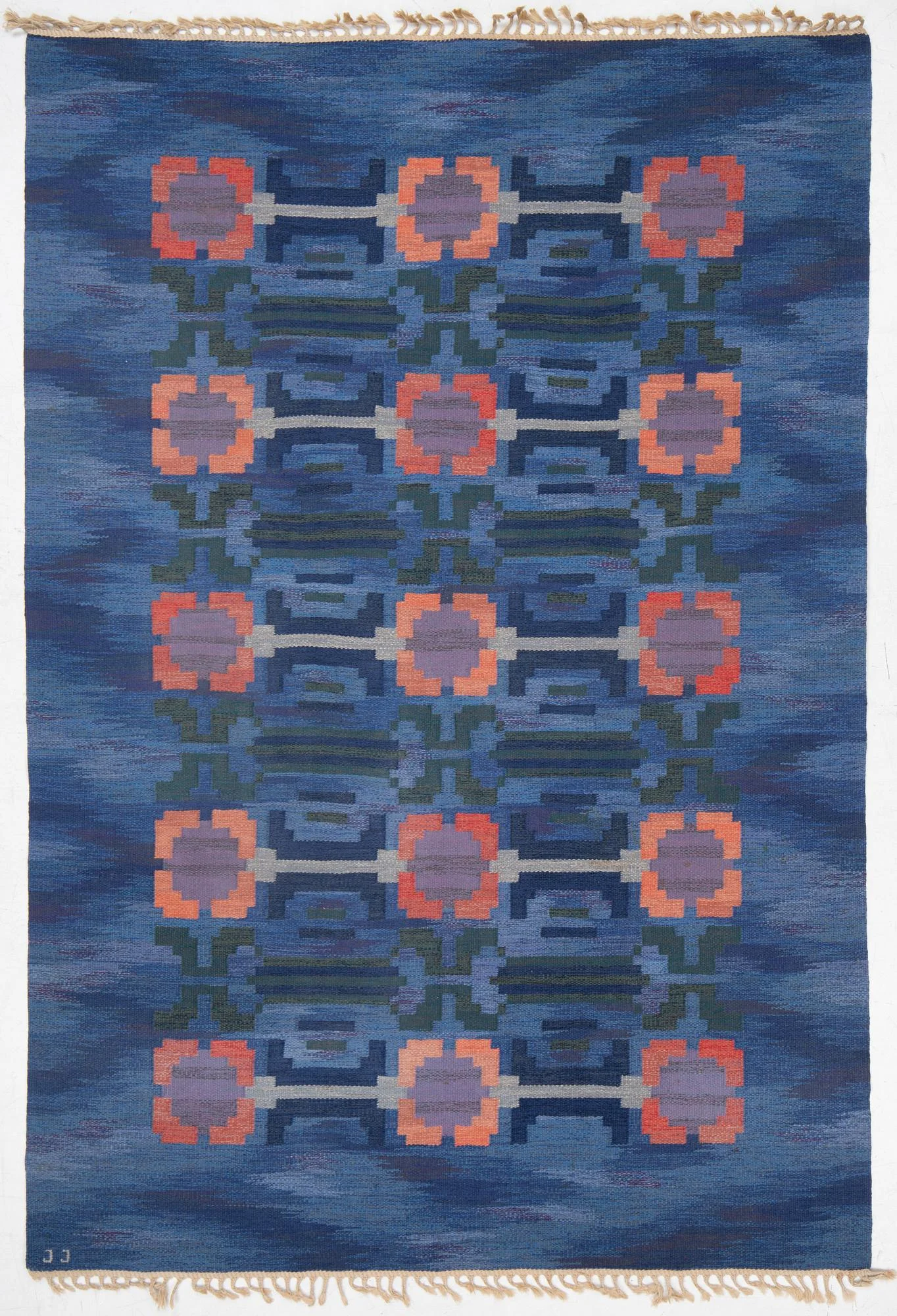 Judith Johansson, matta, rökalakan, "Vallmovång", signerad JJ, ca 305 x 210 cm. — Mattor & Textil/Skandinaviskt — Bukowskis