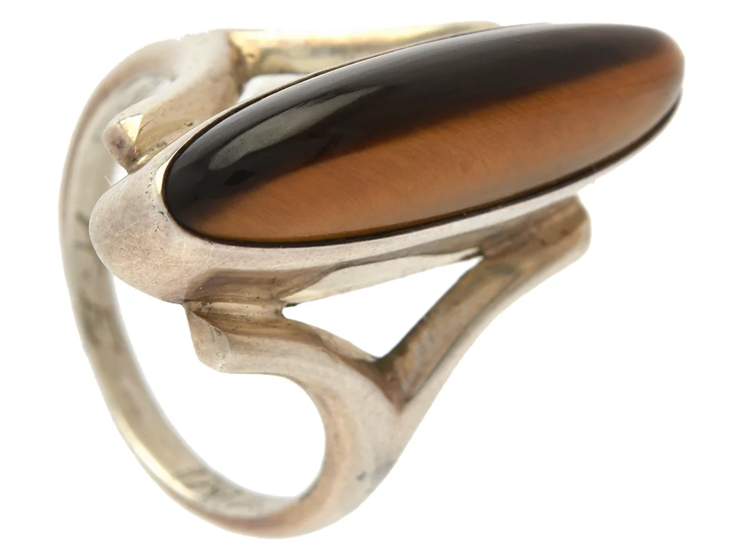 RING, sterlingsilver, tigeröga, E. Granit & Co, Finland 1963, stl 17 mm, vikt 5,4 g. — Smycken/Ring — Kaplans