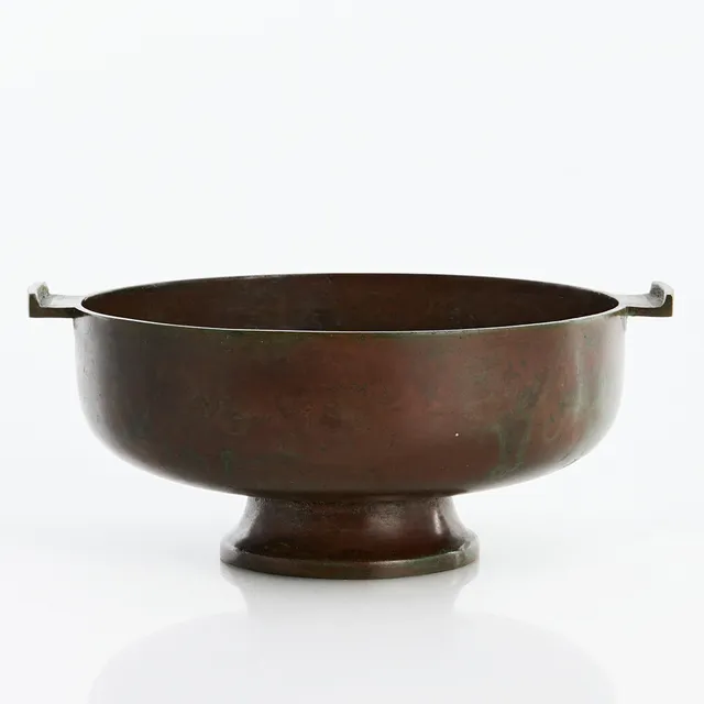 SUNE BÄCKSTRÖM. Skål med hänklar, Malmö 1930-tal, modell "9003", brons.