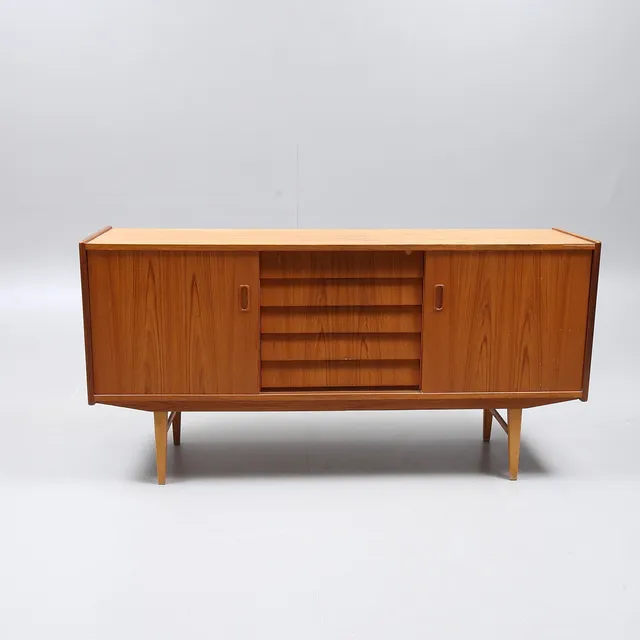 NILS JONSSON, sideboard, "Trio" teak, Troeds, 1960-tal.