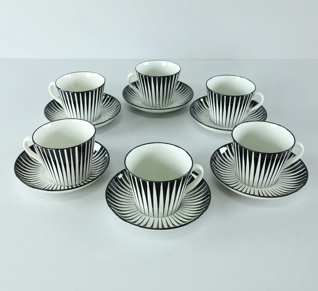 EUGEN TROST. teservis, 12 delar, "Zebra", flintgods, Upsala-Ekeby Gefle, 1955-67.