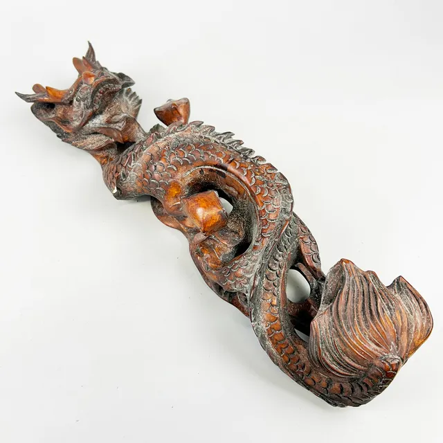 CARVED RUYI SCEPTRE.