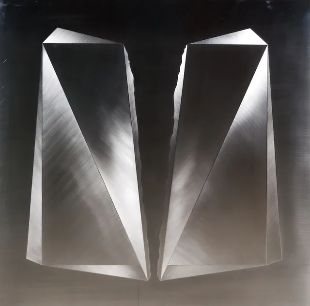 ALEXIUS HUBER. Geometrisk komposition, metallkonst.