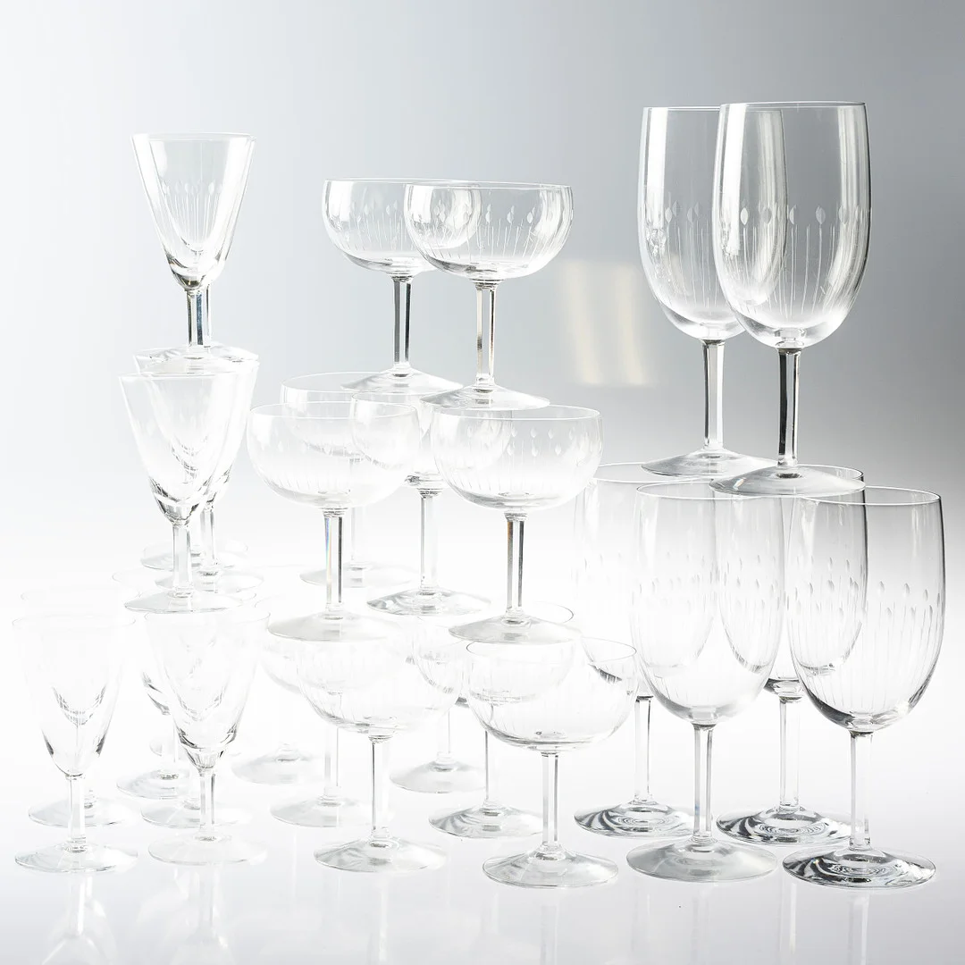 NILS LANDBERG. Glasservisdelar, 29st, "Gothenburg", Orrefors. — Utility glass — Handelslagret Auktionsservice