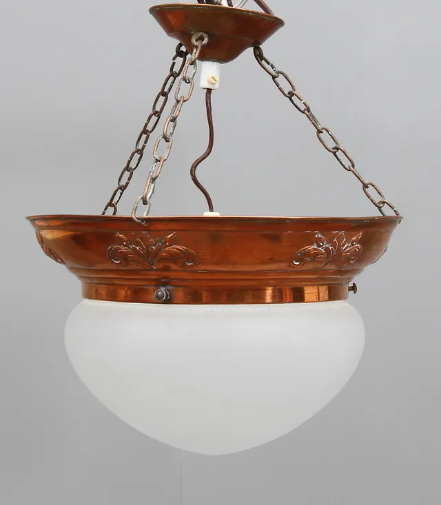 TAKLAMPA, jugend, 1900-talets första kvartal.