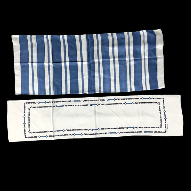 SIDENSCARFS, 2 st. Christian Dior, Céline Paris, 1970/80-tal.