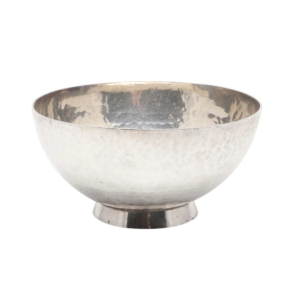 AN EDWARDIAN SILVER HAMMERED FINISH BOWL. — Silver — Lawrences Auctioneers