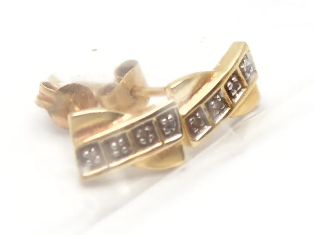 Parti guld 18K buckligt 1,8g