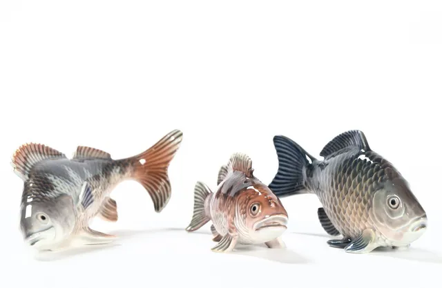 J. P. Dahl-Jensen. Perch, Carousel & Redfish, figures, no. 1375, 1383 & 1384 (3)